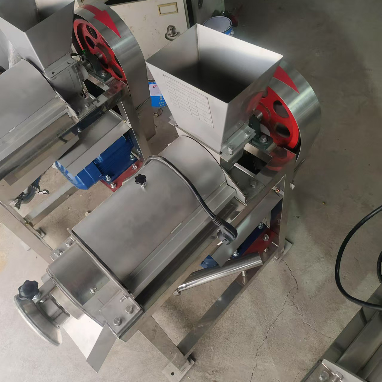 Industriële fruitsapfabriek, i - Cold Press Juicer recensie en prijs